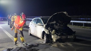 27d94bee 89b7 40ec 916d 63290b3f8651